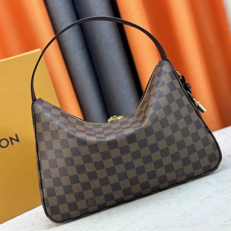 Louis Vuitton AAA Quality Shoulder Bags For Women Soft 7130