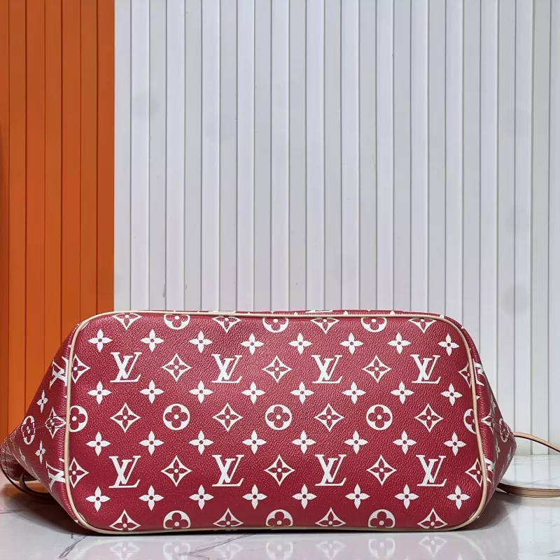 Louis Vuitton AAA Quality Shoulder Bags For Women Soft 7176