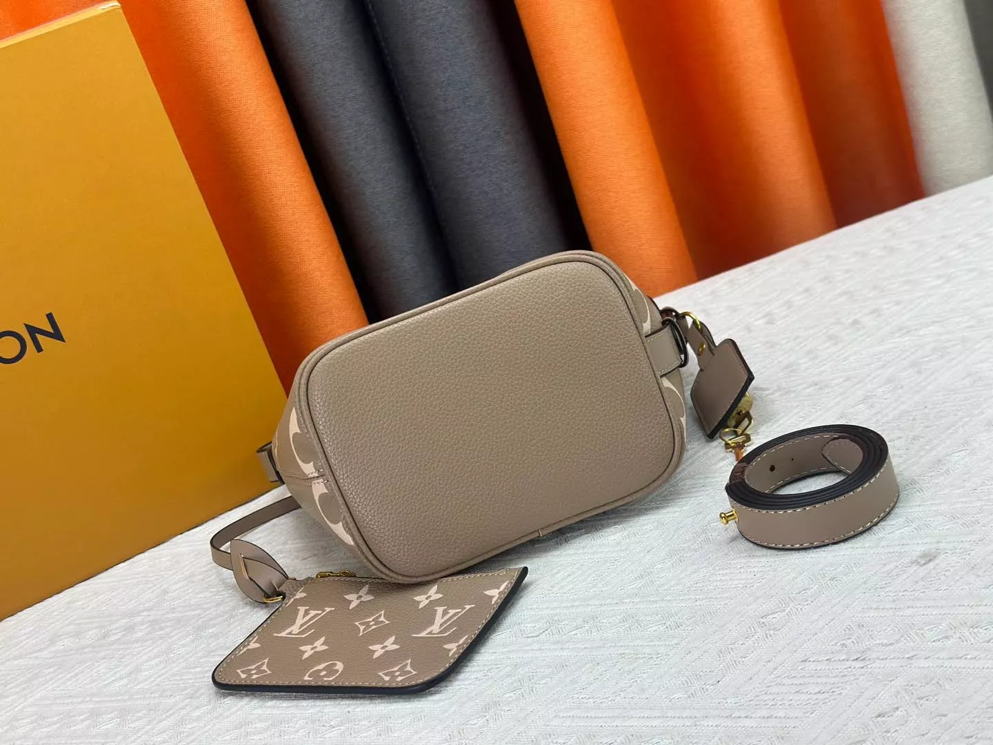 Louis Vuitton AAA Quality Shoulder Bags For Women Timeless 4515
