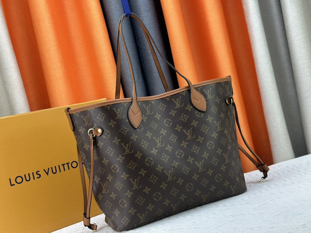 Louis Vuitton AAA Quality Shoulder Bags For Women TopPick 3873