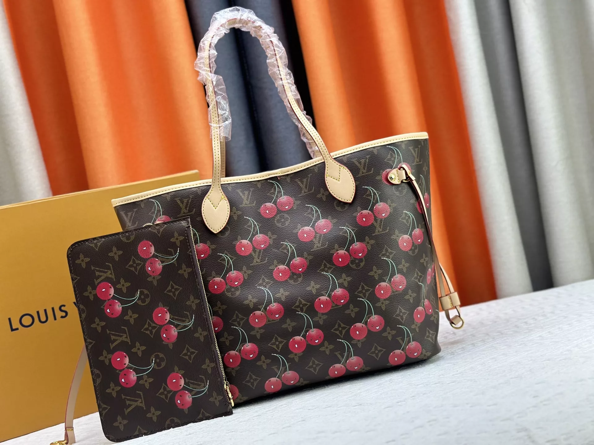 Louis Vuitton AAA Quality Shoulder Bags For Women Trendy 5543
