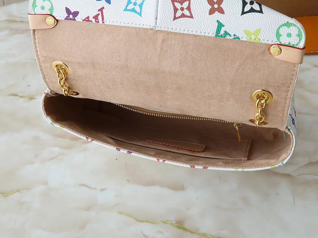 Louis Vuitton AAA Quality Shoulder Bags For Women UrbanStyle 6626