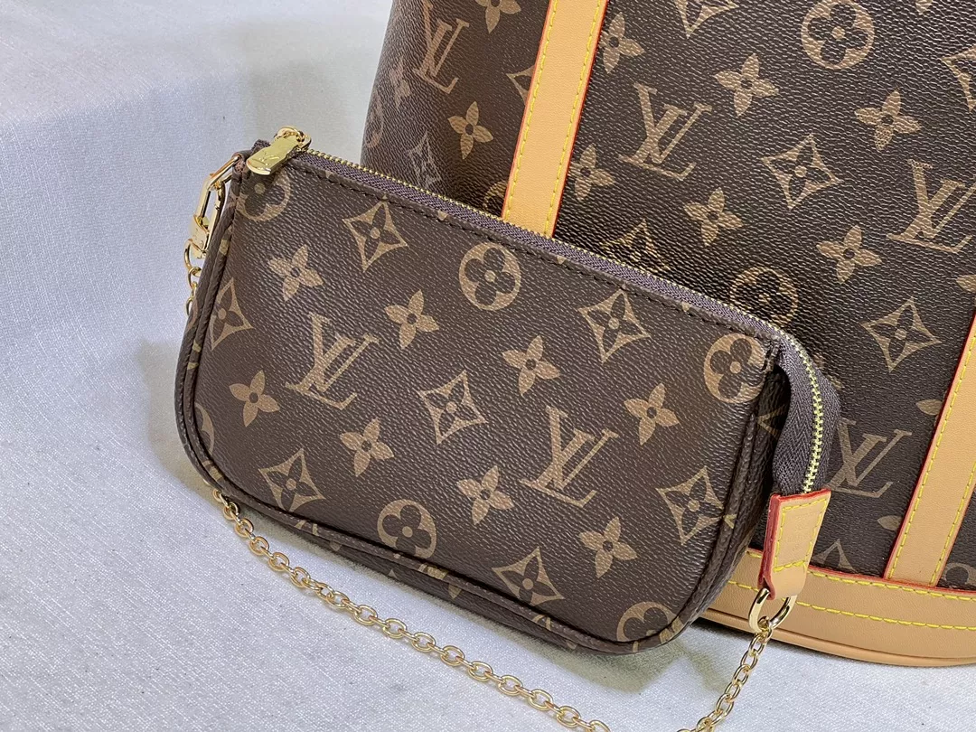Louis Vuitton AAA Quality Shoulder Bags For Women WellDesigned 4200
