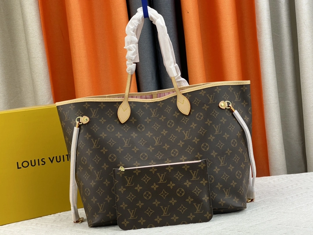 Louis Vuitton AAA Quality Shoulder Bags In Pink For Women Elegant 7477