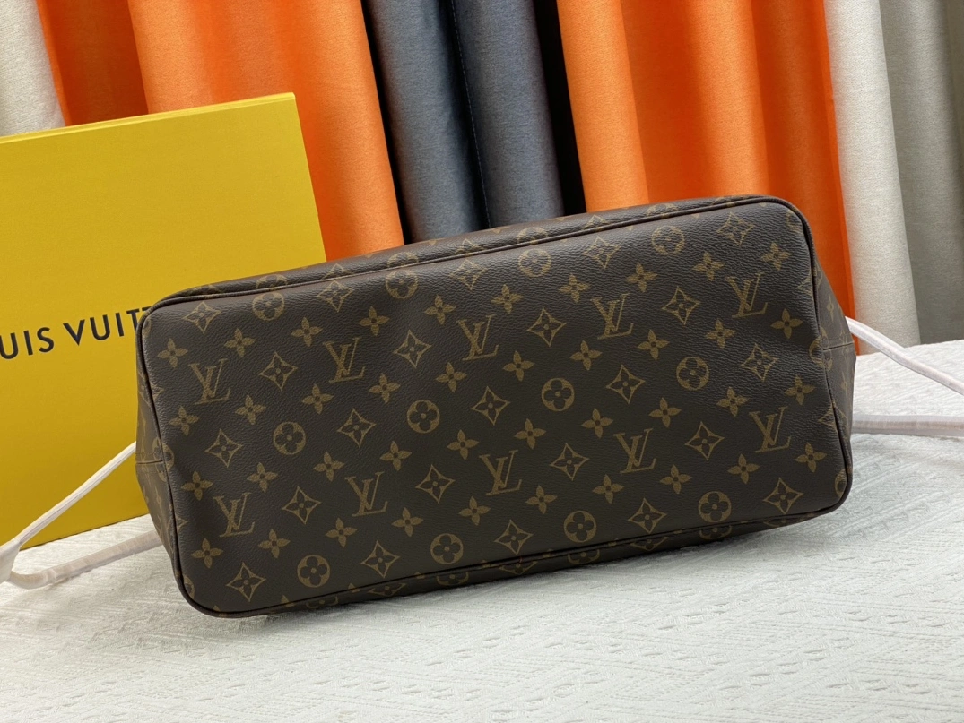 Louis Vuitton AAA Quality Shoulder Bags In Pink For Women Elegant 7477