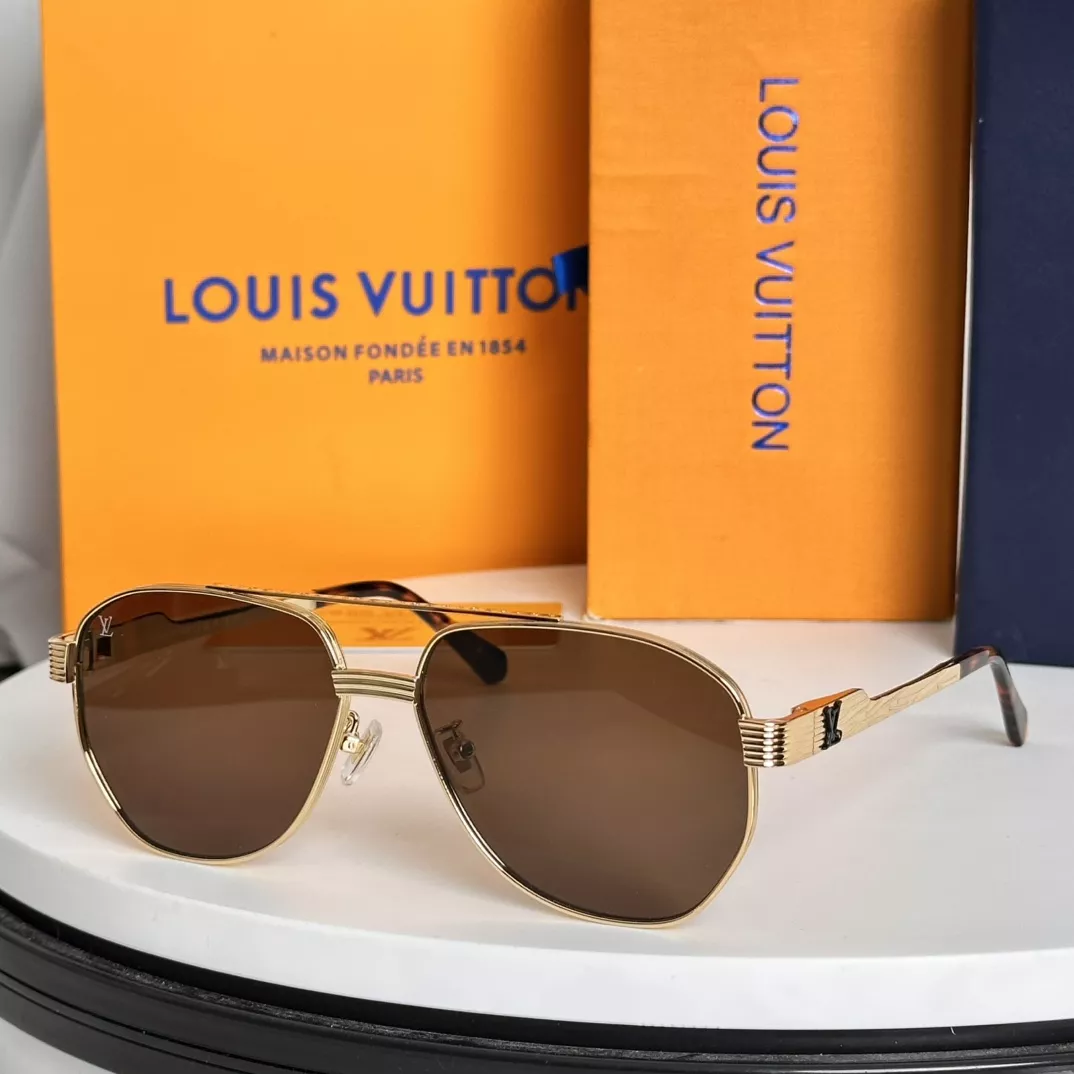 Louis Vuitton AAA Quality Sunglasses Breathable 6803
