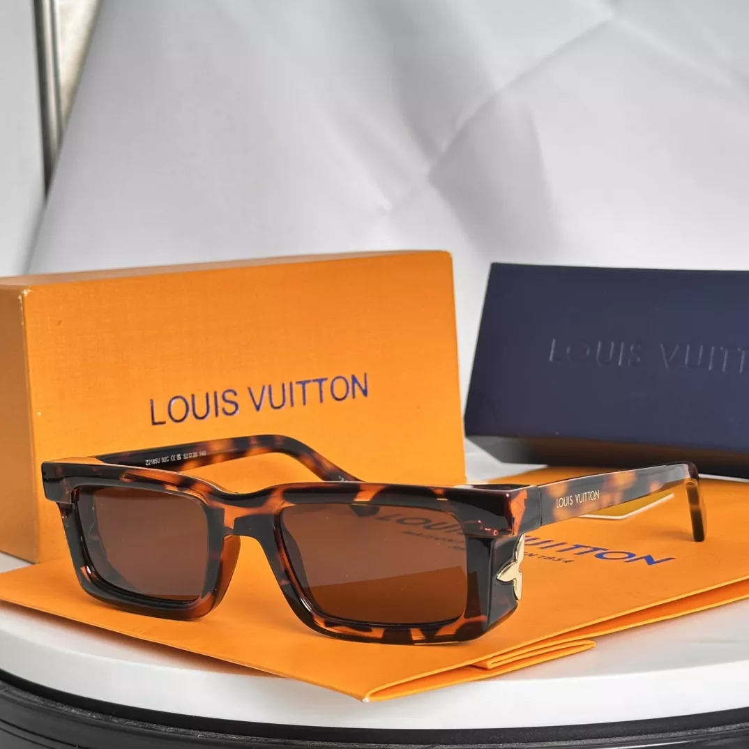 Louis Vuitton AAA Quality Sunglasses Comfortable 4094