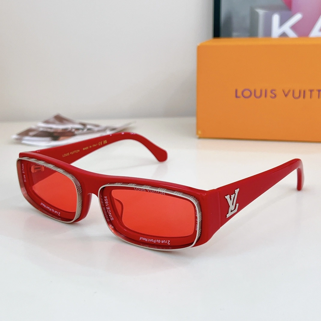 Louis Vuitton AAA Quality Sunglasses Comfortable 4395