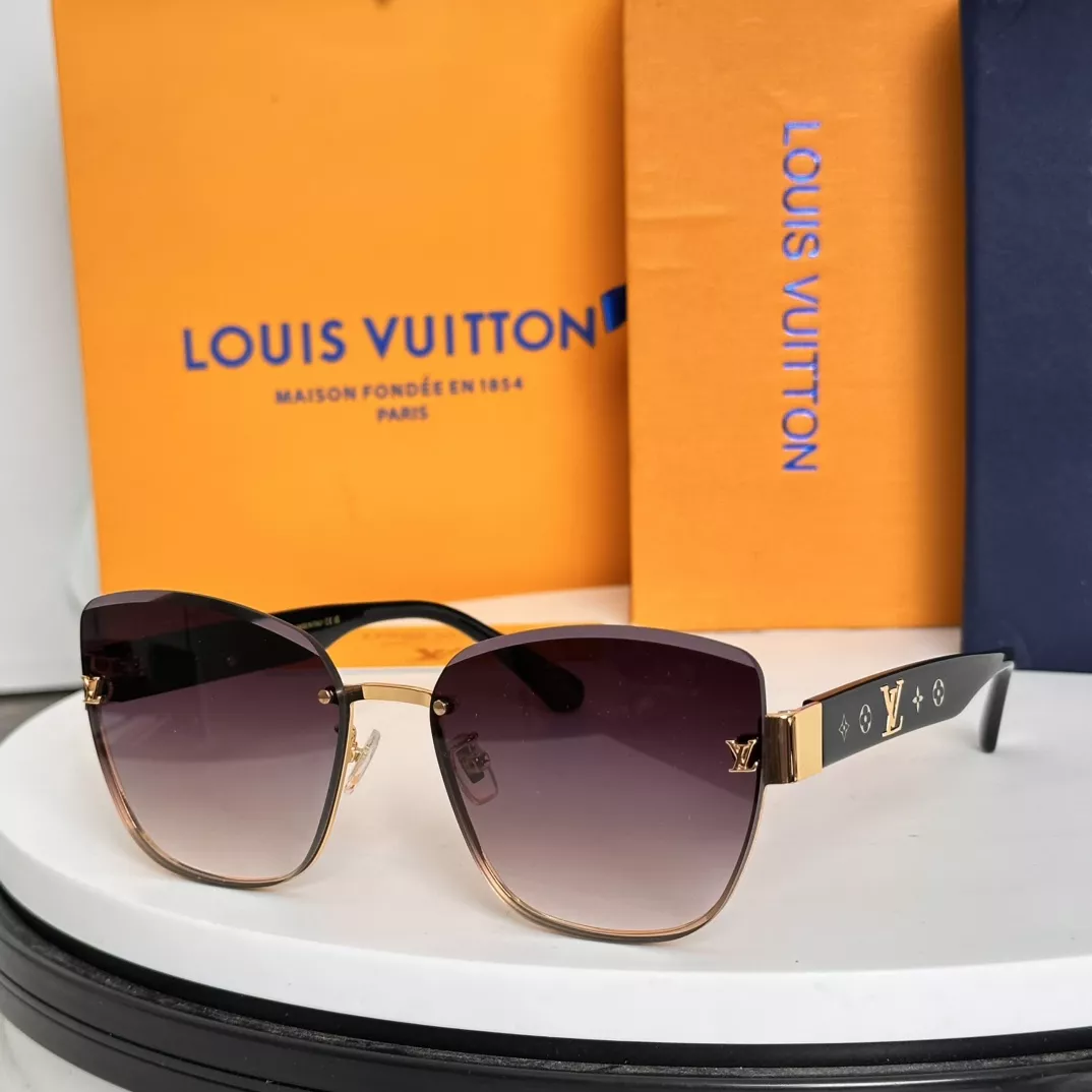 Louis Vuitton AAA Quality Sunglasses DailyWear 1437