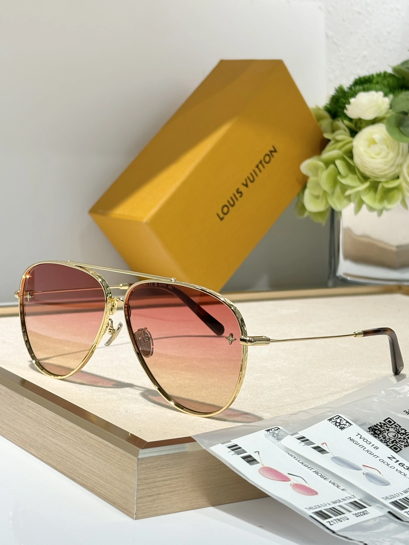Louis Vuitton AAA Quality Sunglasses DailyWear 2278