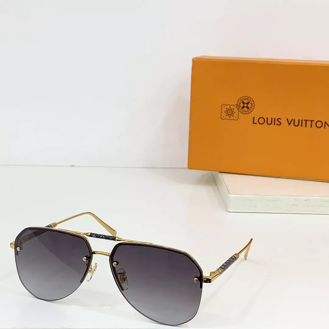 Louis Vuitton AAA Quality Sunglasses EyeCatching 3067