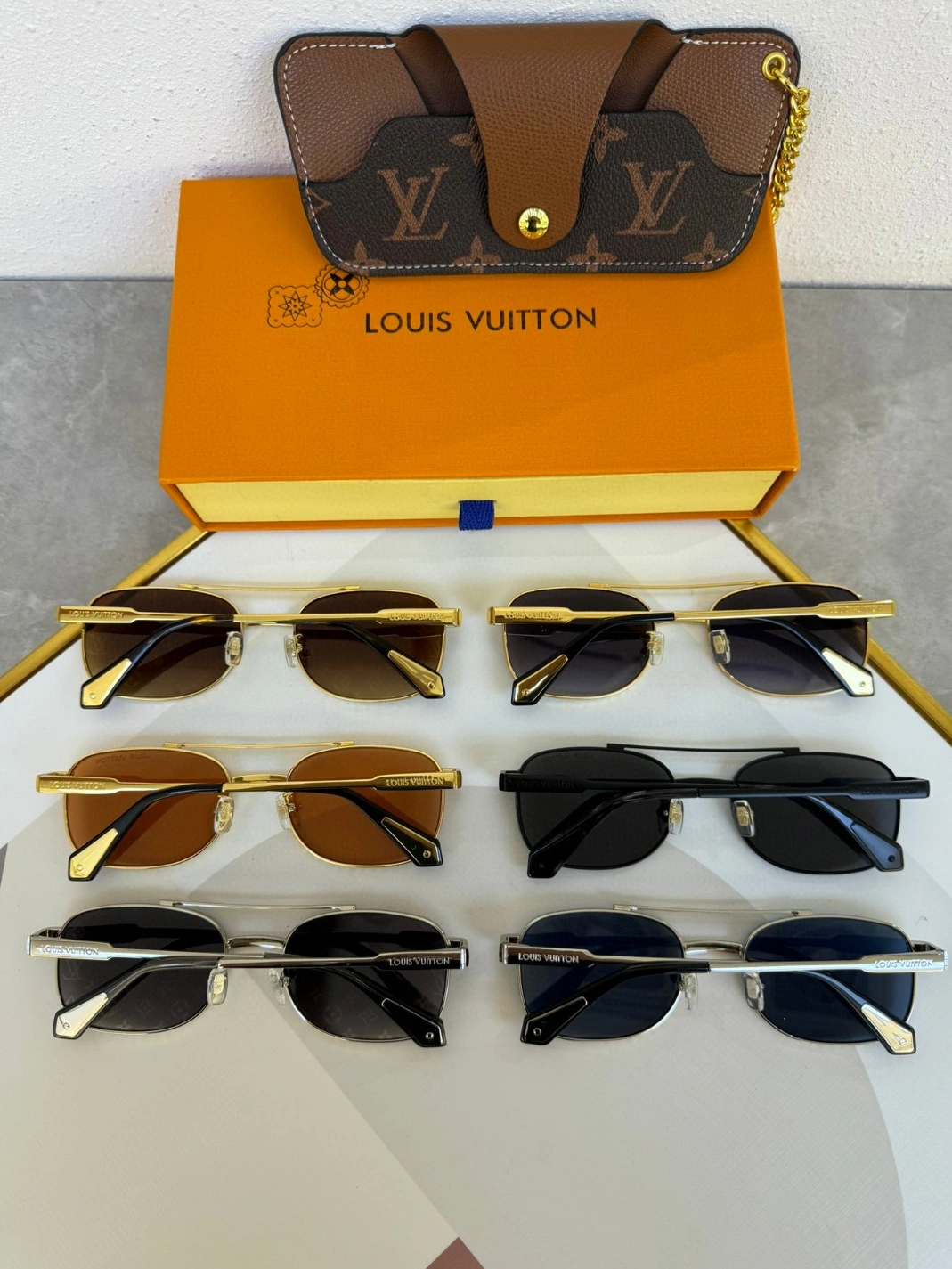 Louis Vuitton AAA Quality Sunglasses Fashionable 7553