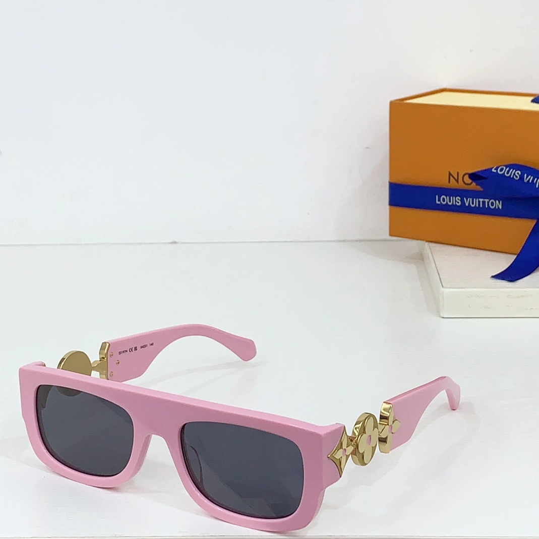 Louis Vuitton AAA Quality Sunglasses Functional 1507