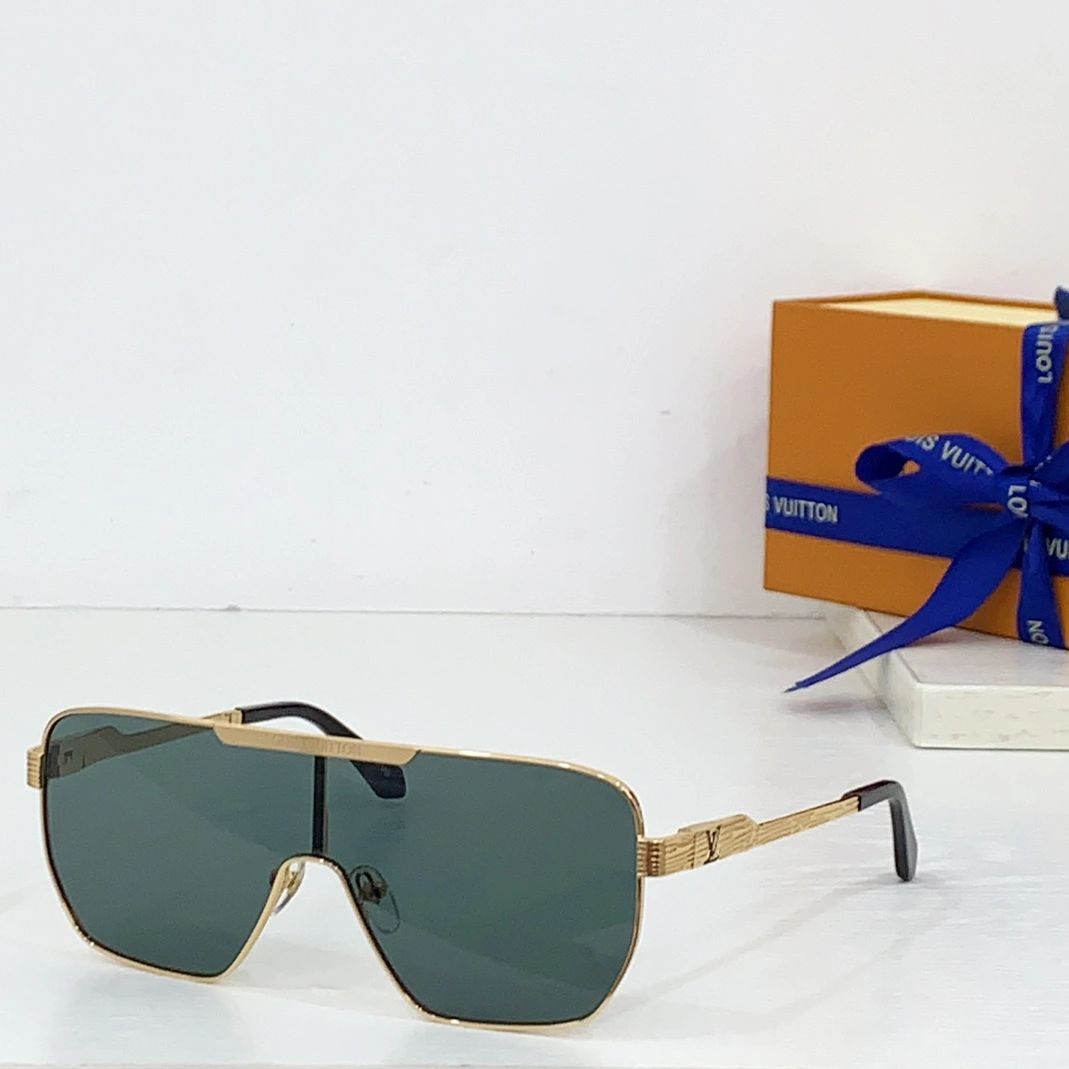 Louis Vuitton AAA Quality Sunglasses GoAnywhere 6682