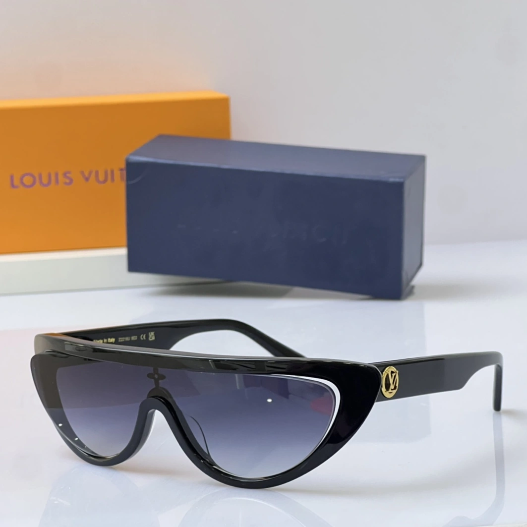 Louis Vuitton AAA Quality Sunglasses HighQuality 5534