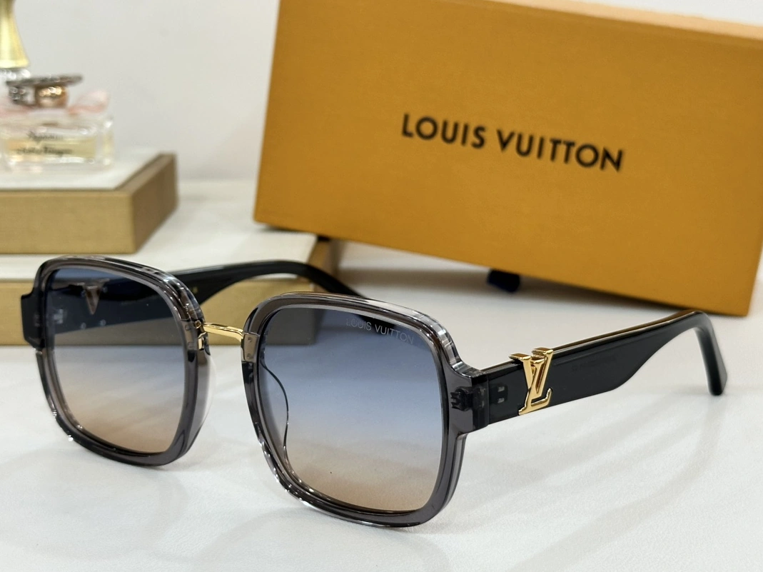 Louis Vuitton AAA Quality Sunglasses HighQuality 6114