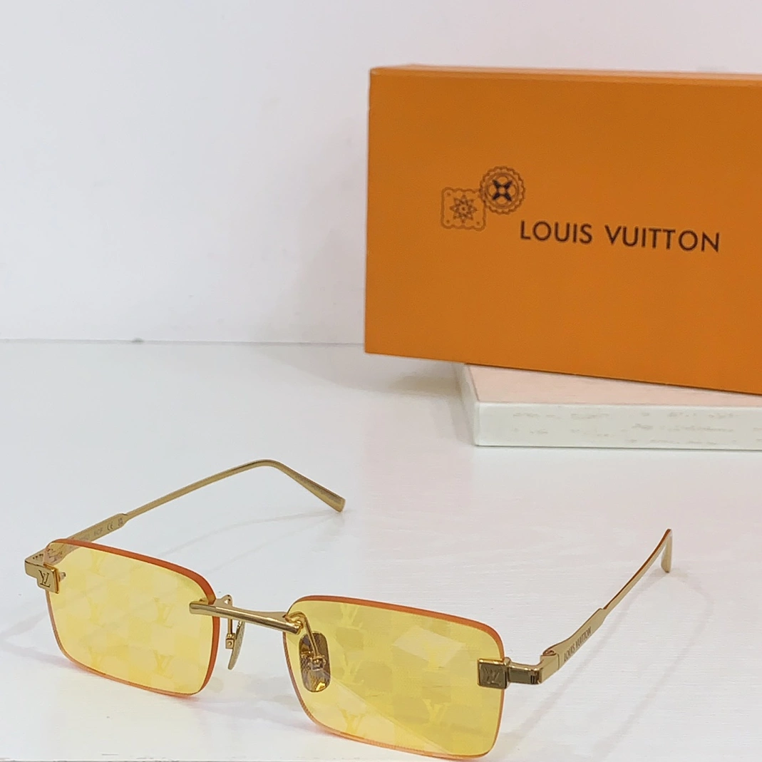 Louis Vuitton AAA Quality Sunglasses Reliable 495
