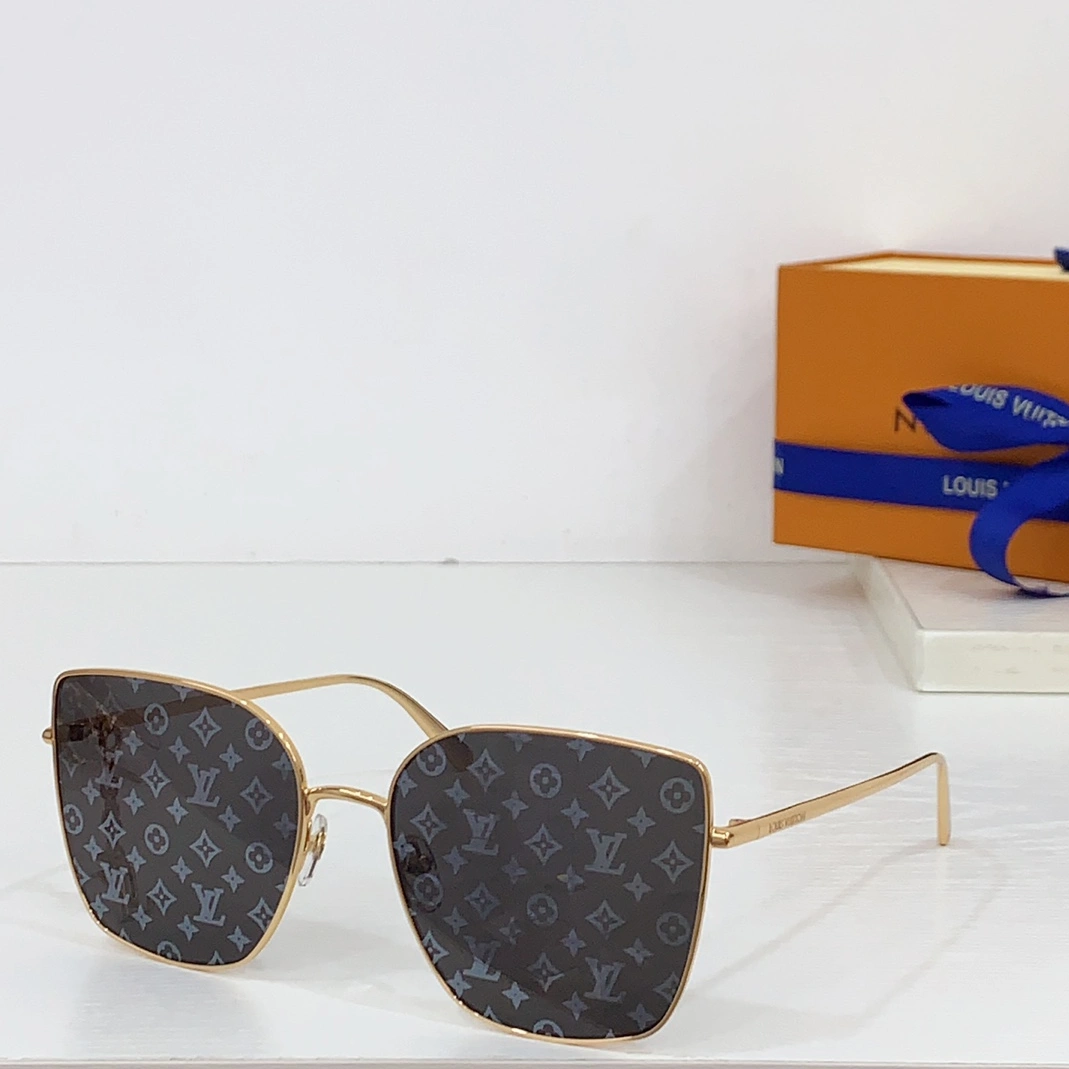 Louis Vuitton AAA Quality Sunglasses Sophisticated 9670