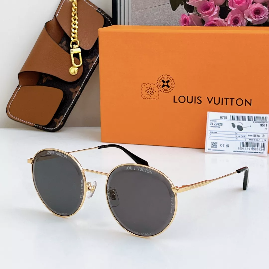 Louis Vuitton AAA Quality Sunglasses Stylish 3779