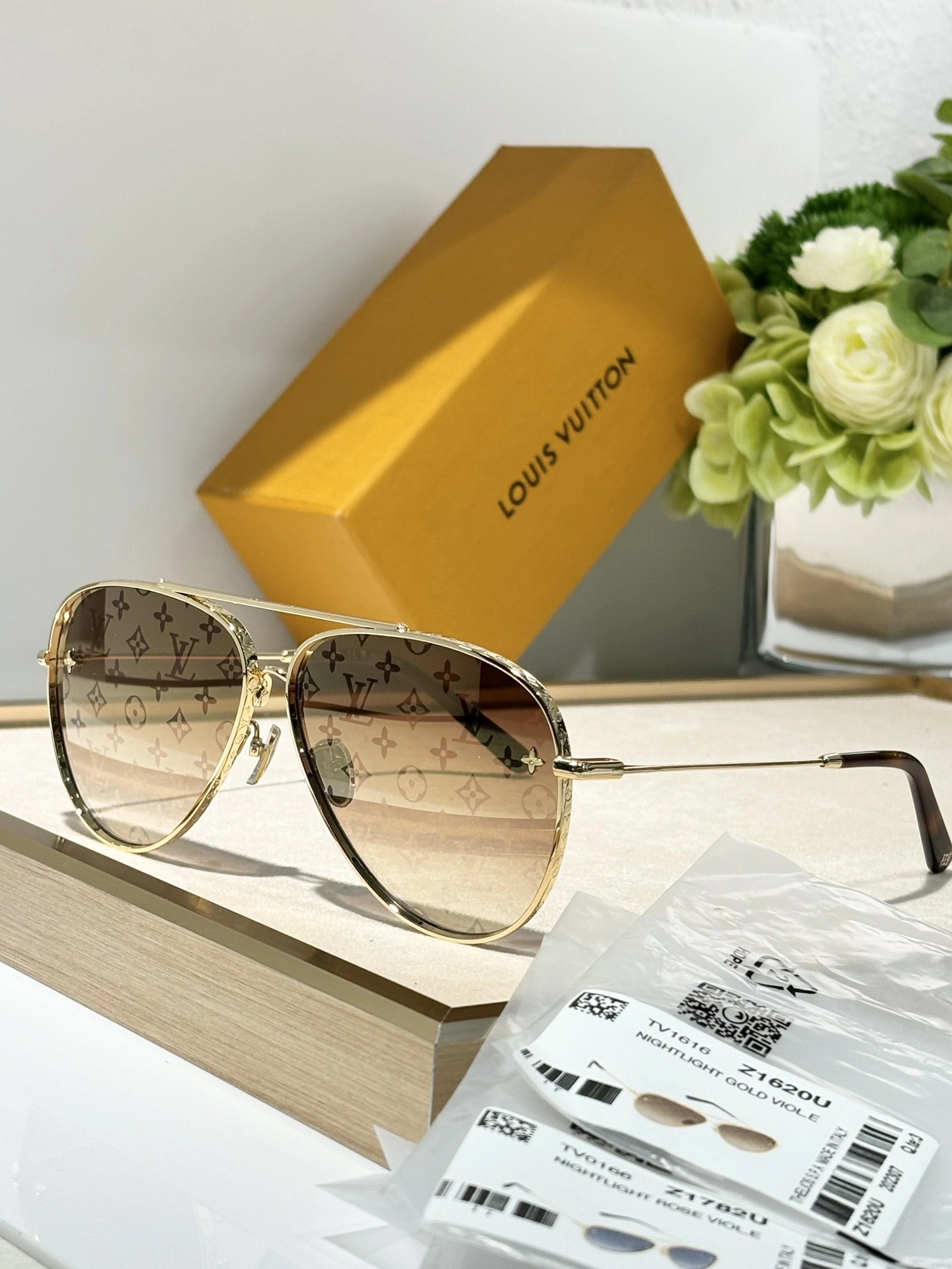 Louis Vuitton AAA Quality Sunglasses WellDesigned 5070