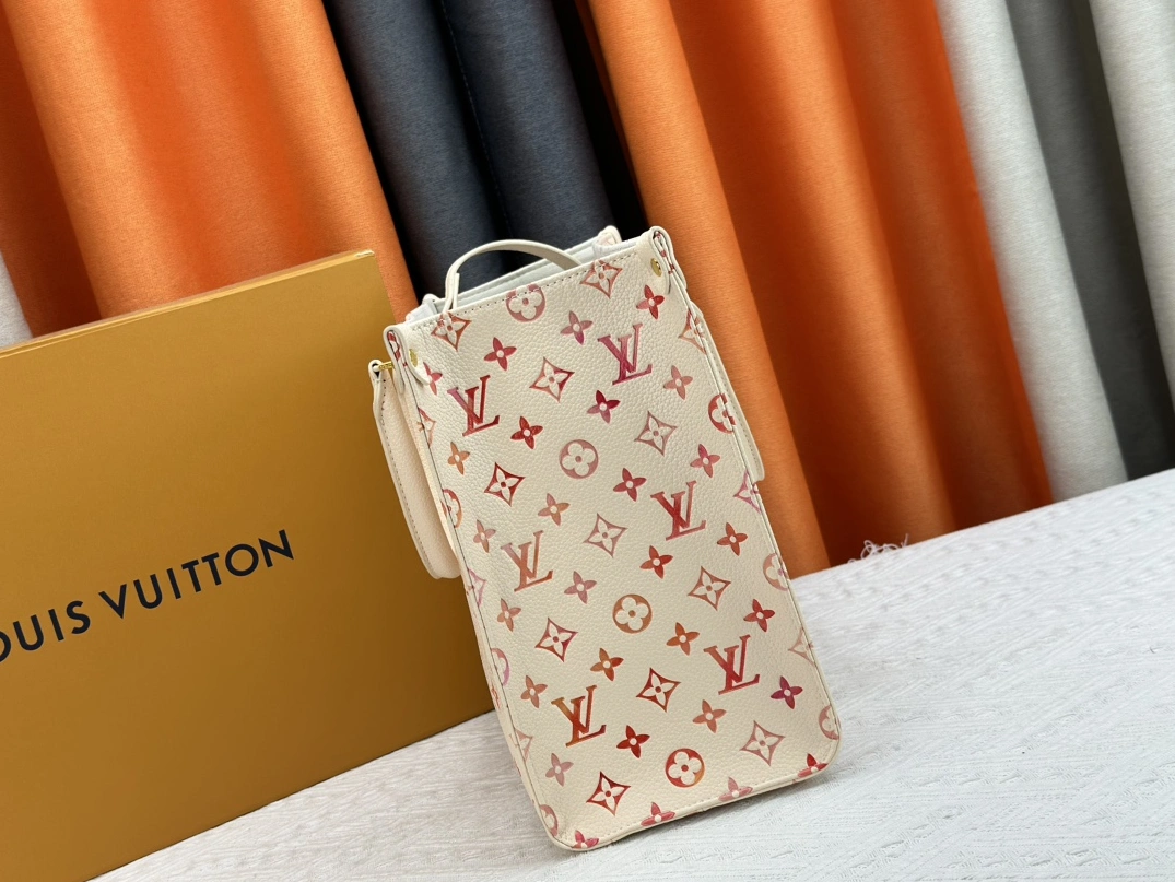Louis Vuitton AAA Quality Tote-Handbags For Unisex EyeCatching 6474
