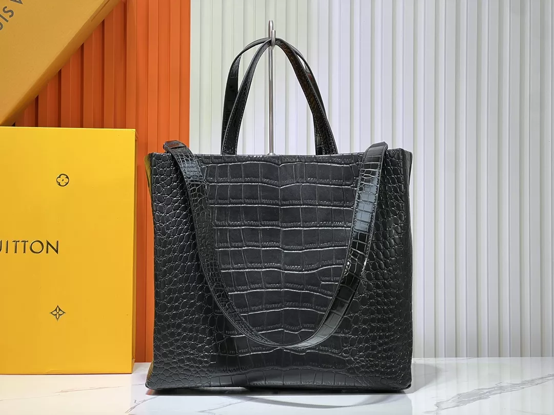 Louis Vuitton AAA Quality Tote-Handbags For Women Bold 401