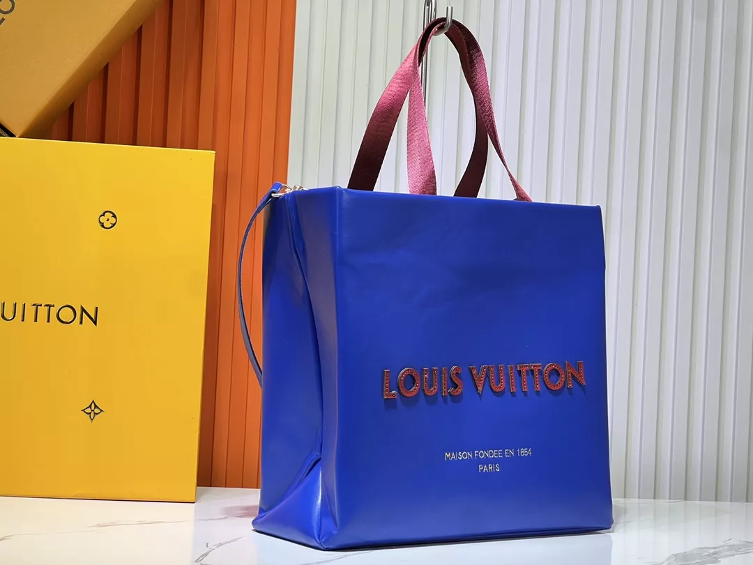Louis Vuitton AAA Quality Tote-Handbags For Women Comfortable 3323