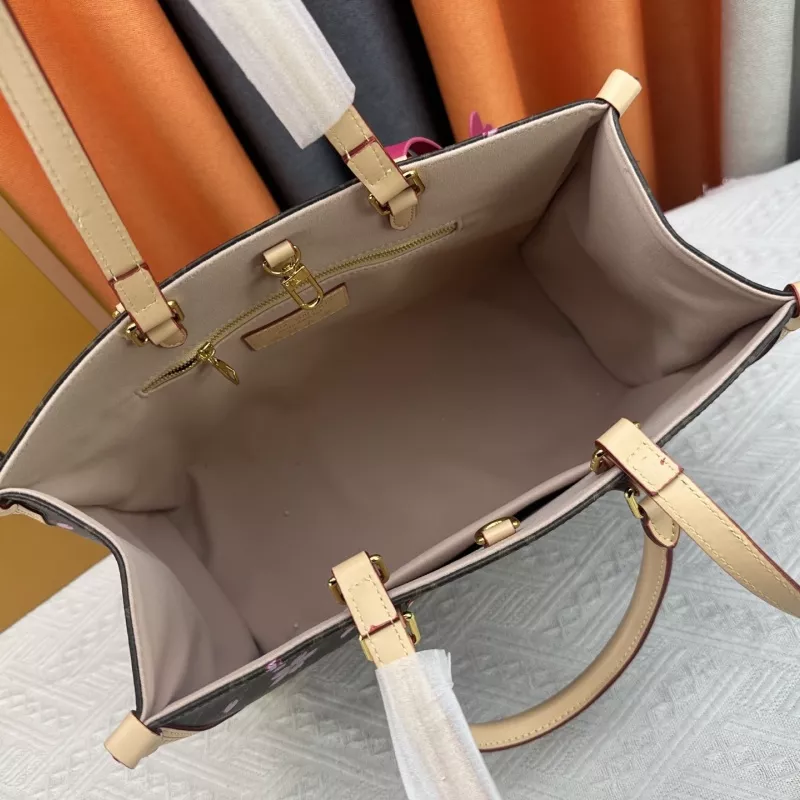 Louis Vuitton AAA Quality Tote-Handbags For Women Comfortable 4165