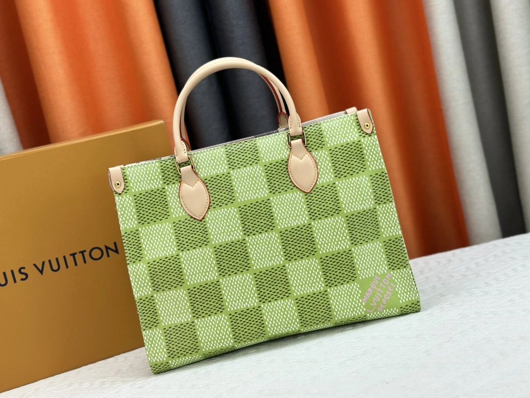 Louis Vuitton AAA Quality Tote-Handbags For Women Comfortable 7095