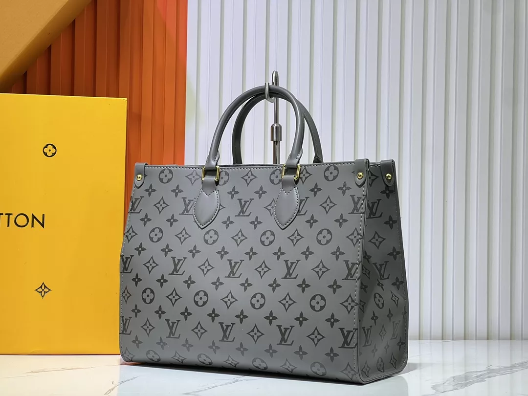Louis Vuitton AAA Quality Tote-Handbags For Women GoAnywhere 4716