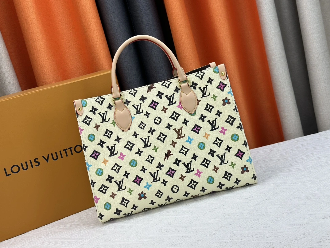 Louis Vuitton AAA Quality Tote-Handbags For Women Sleek 3563