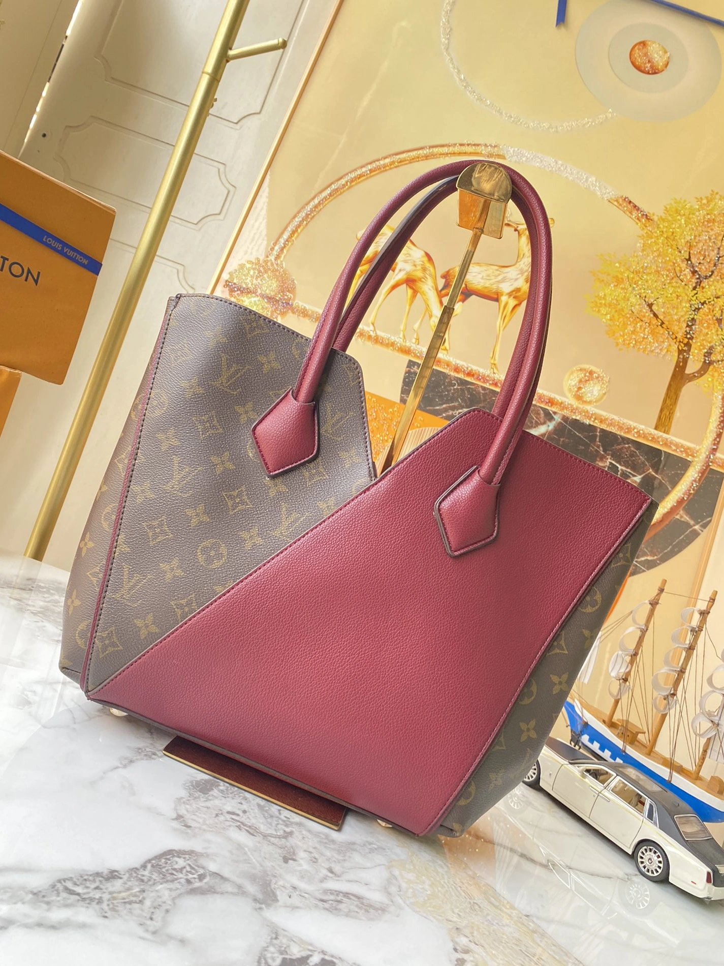 Louis Vuitton AAA Quality Tote-Handbags For Women SportInspired 8937