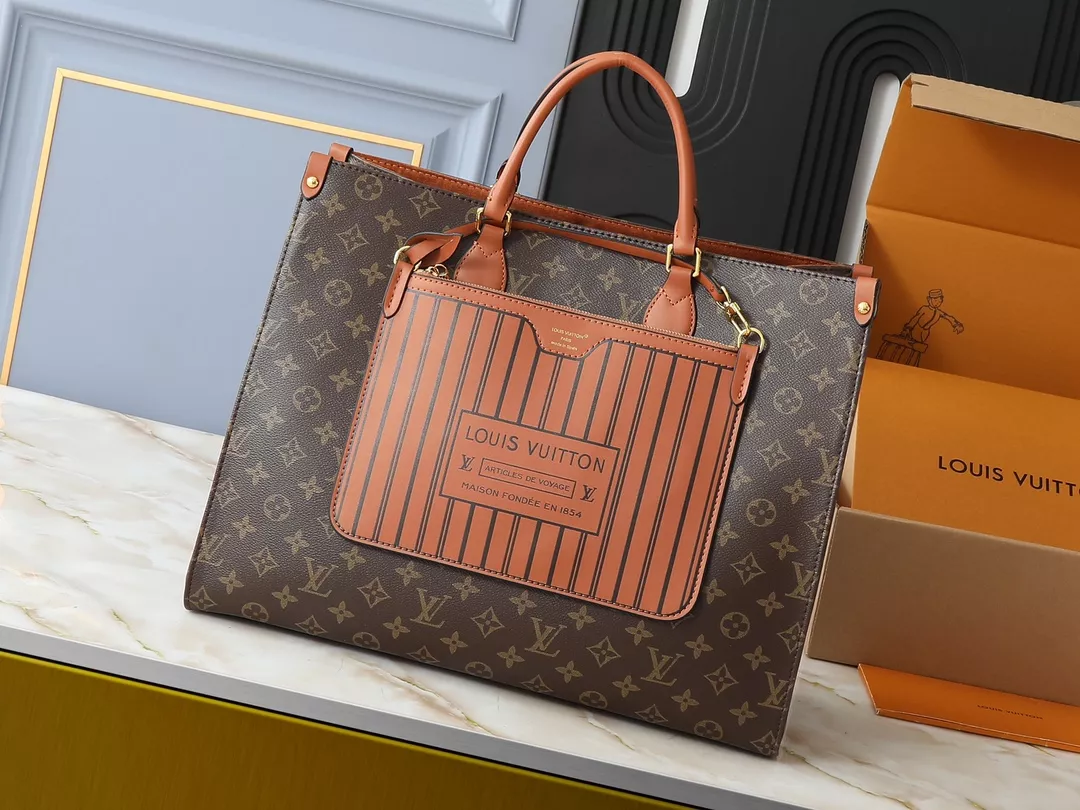 Louis Vuitton AAA Quality Tote-Handbags For Women Versatile 8238