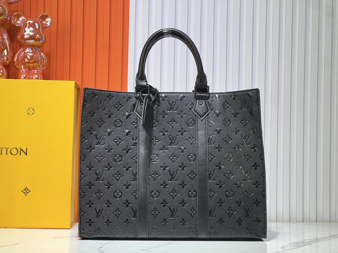 Louis Vuitton AAA Quality Tote-Handbags For Women Vibrant 8834