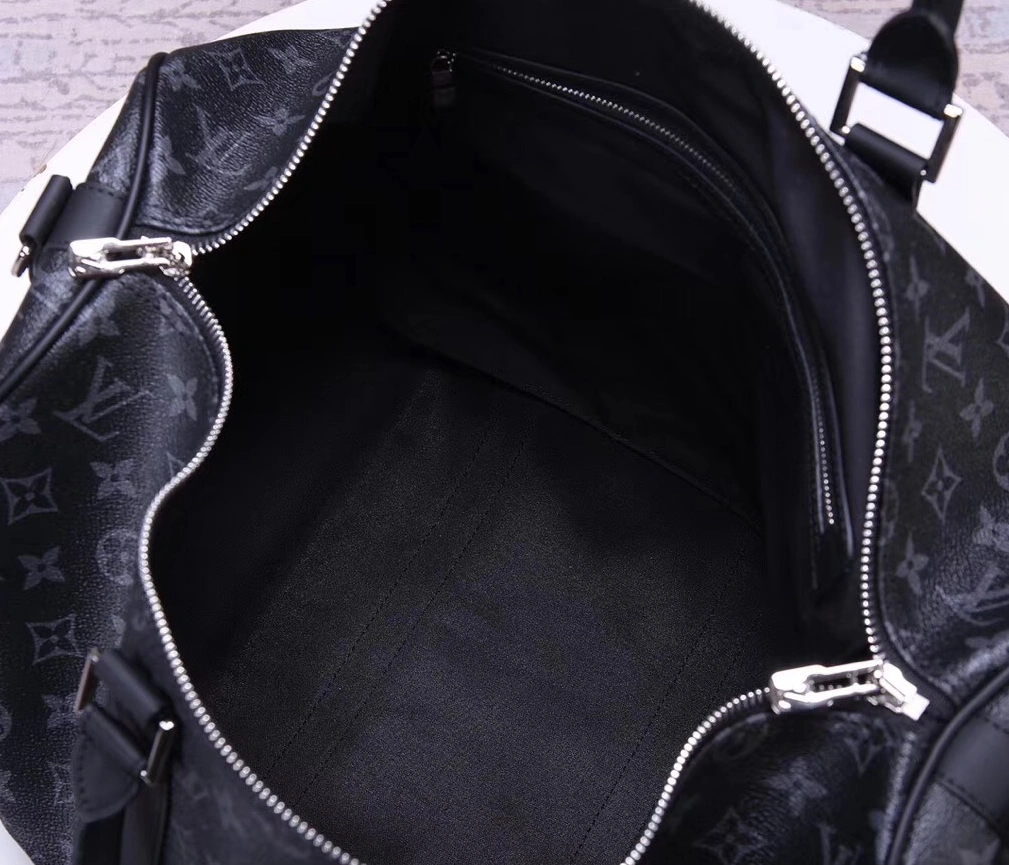 Louis Vuitton AAA Quality Travel Bags DailyWear 7498