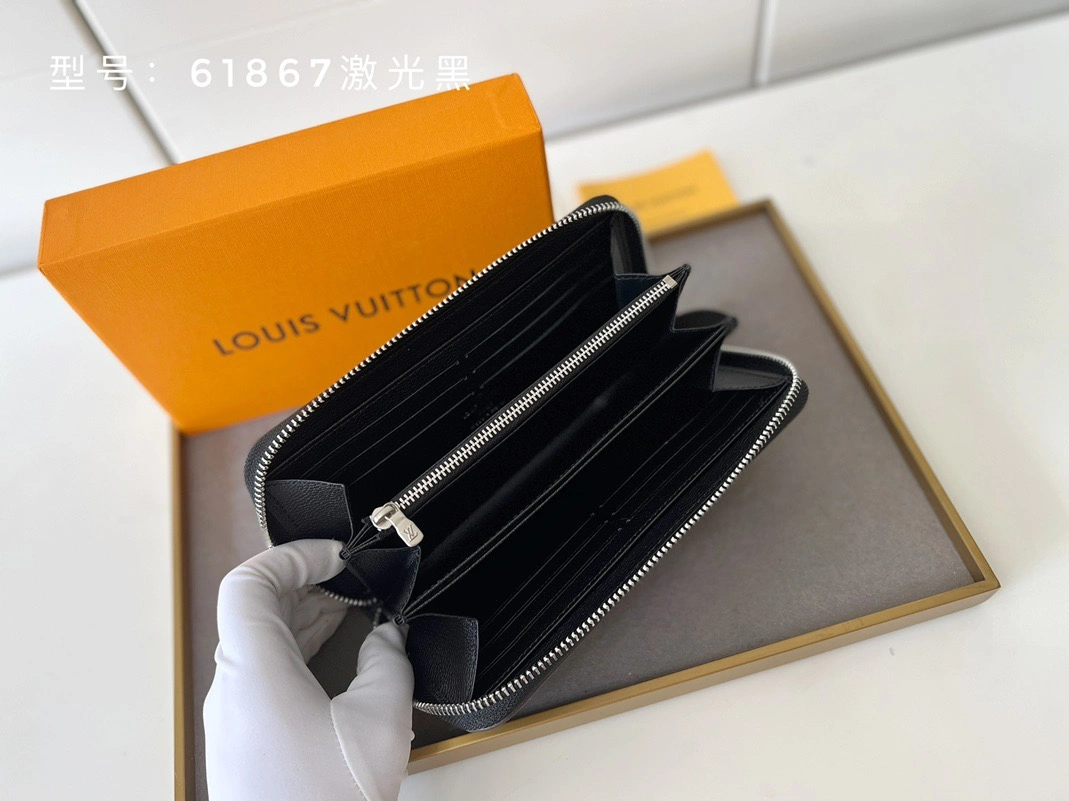Louis Vuitton AAA Quality Wallets AllSeason 7398