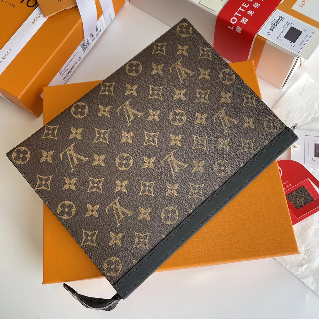 Louis Vuitton AAA Quality Wallets Bold 189