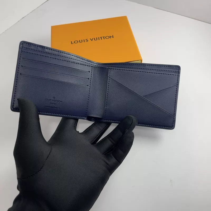 Louis Vuitton AAA Quality Wallets Classic 868
