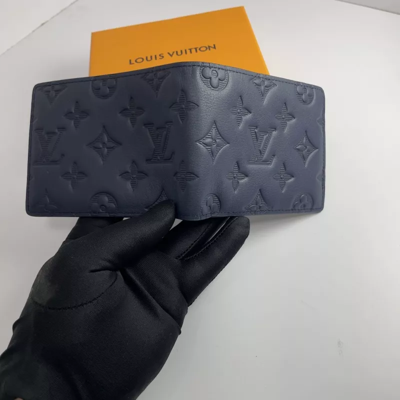 Louis Vuitton AAA Quality Wallets Classic 868