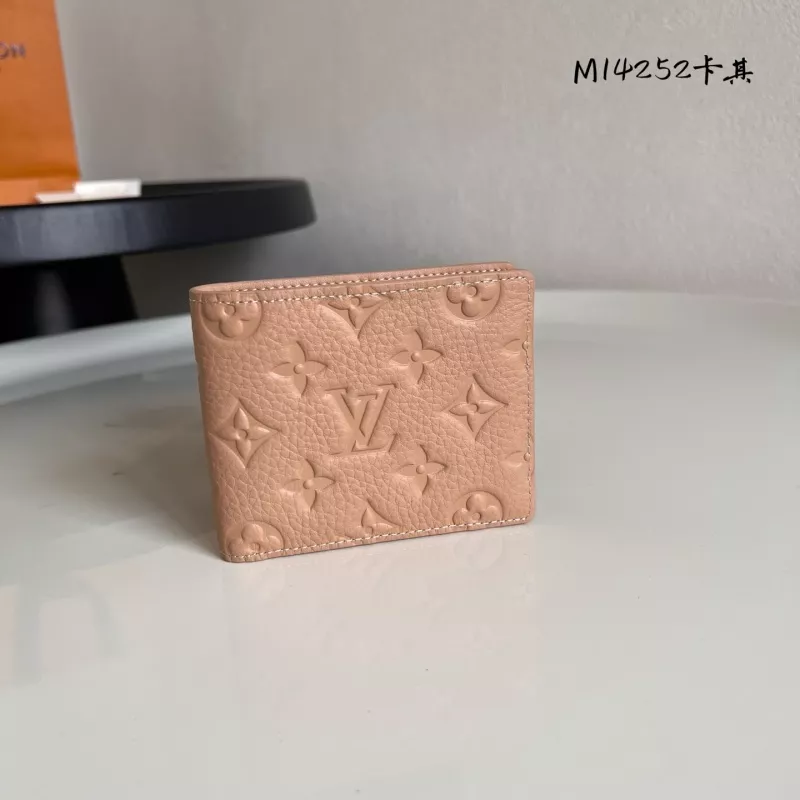 Louis Vuitton AAA Quality Wallets Compact 7791