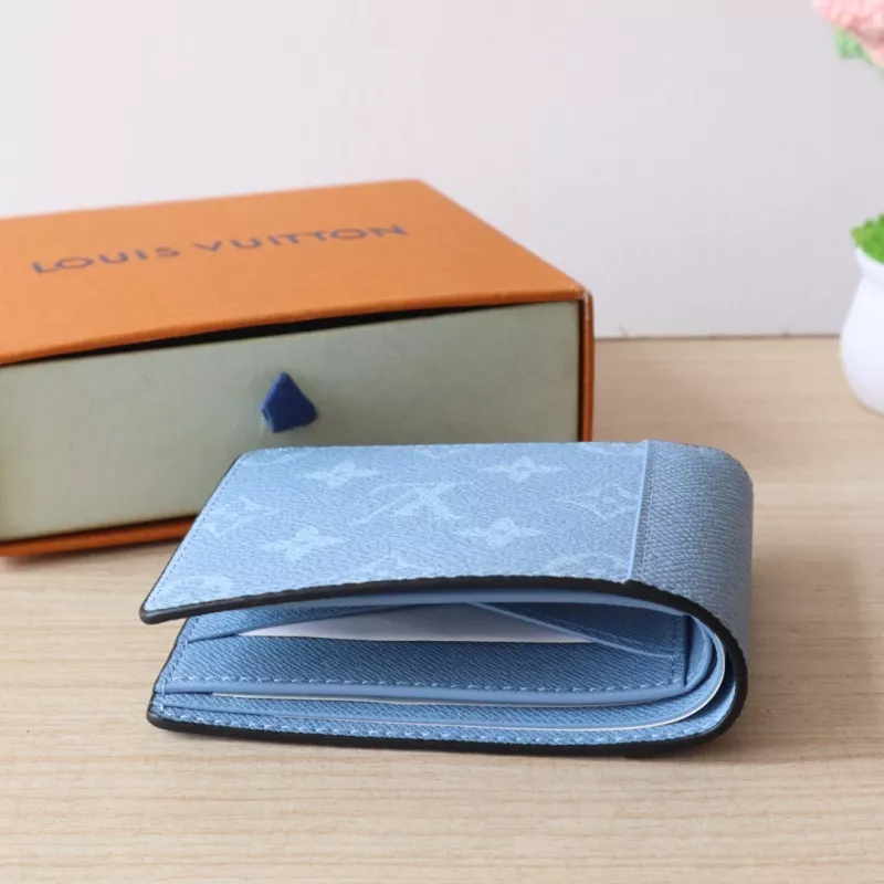 Louis Vuitton AAA Quality Wallets DailyWear 7097
