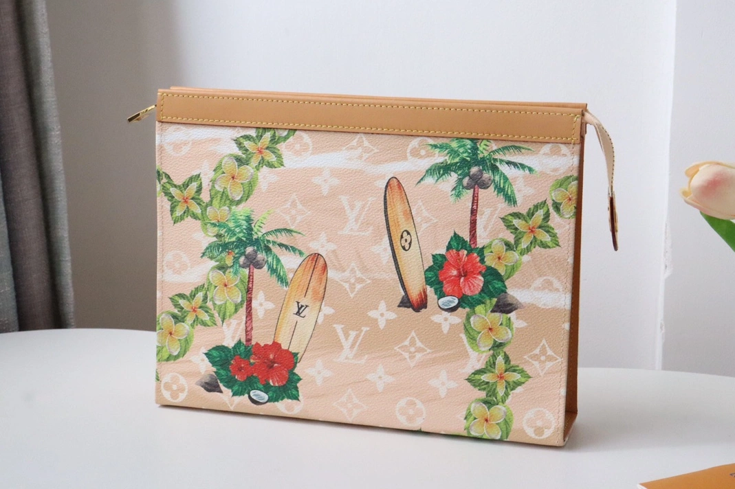 Louis Vuitton AAA Quality Wallets Efficient 7776