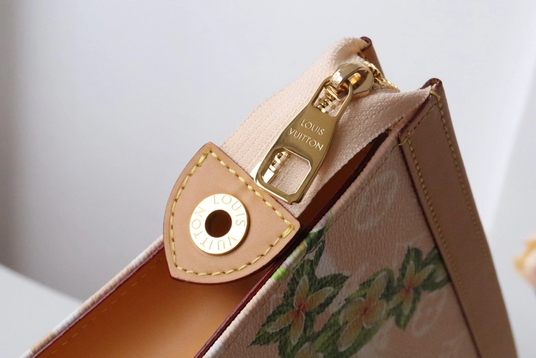 Louis Vuitton AAA Quality Wallets Efficient 7776