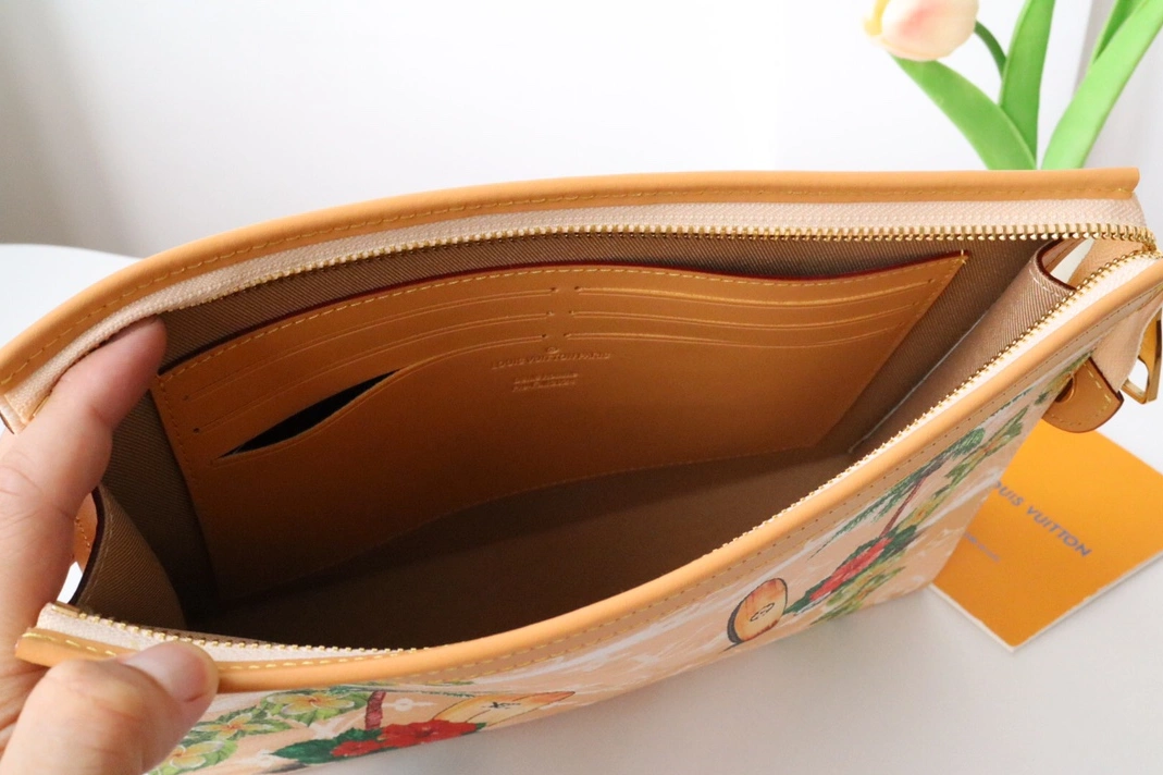 Louis Vuitton AAA Quality Wallets Efficient 7776