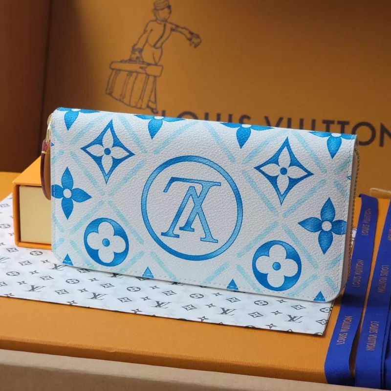 Louis Vuitton AAA Quality Wallets Fashionable 1745