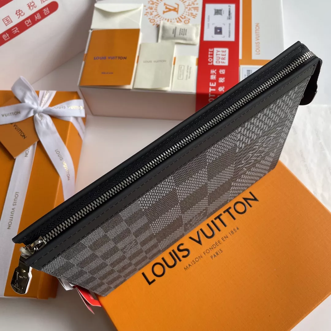 Louis Vuitton AAA Quality Wallets Flexible 5976