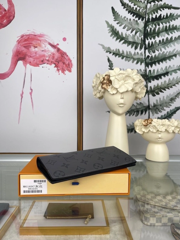 Louis Vuitton AAA Quality Wallets For Unisex Fashionable 7149