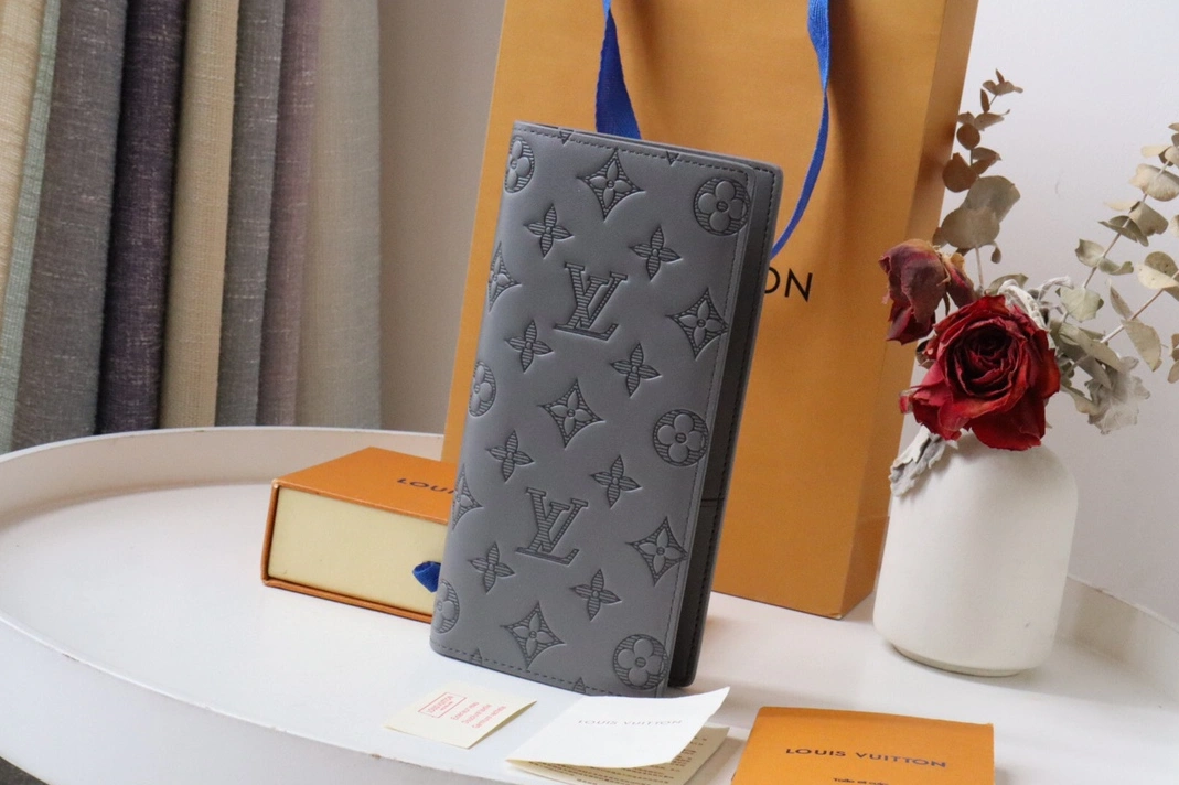 Louis Vuitton AAA Quality Wallets For Unisex Flexible 7117