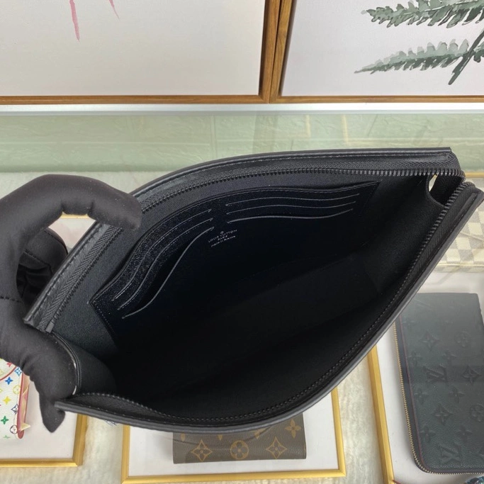 Louis Vuitton AAA Quality Wallets For Unisex Functional 1215