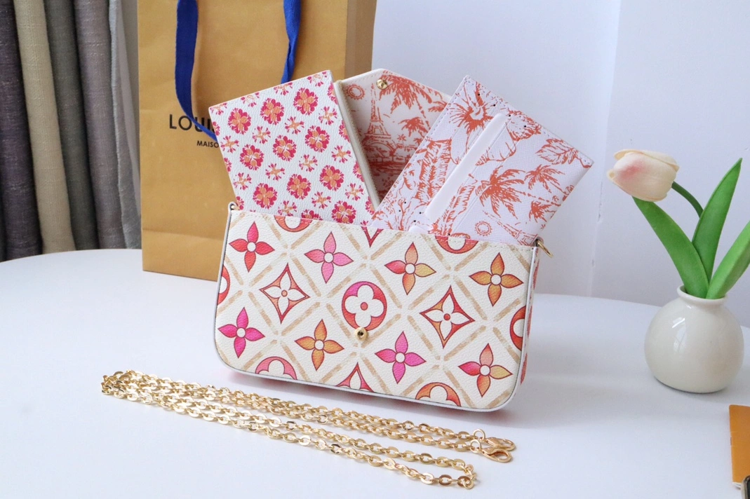 Louis Vuitton AAA Quality Wallets For Women Breathable 447